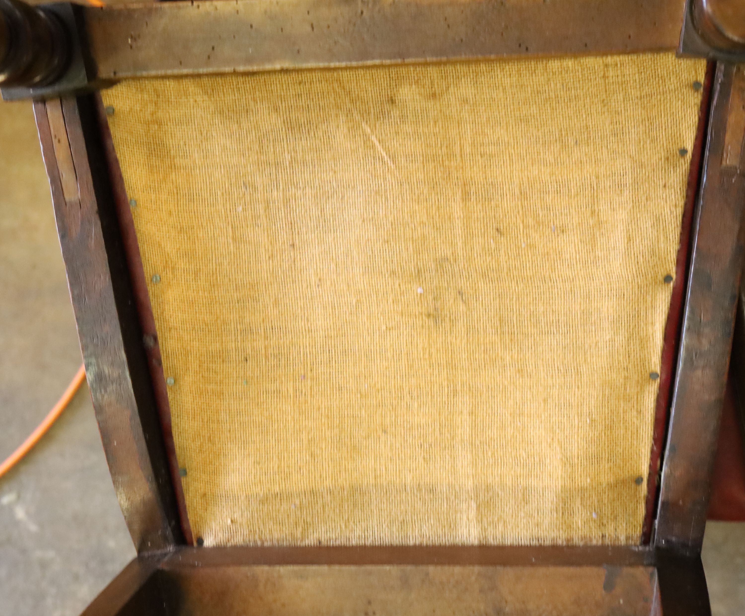 A set of five William IV mahogany dining chairs, W.45.5cm H.89cm